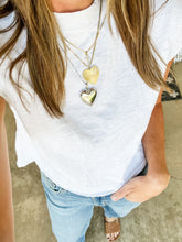 Load image into Gallery viewer, Gold Starbust Heart necklace