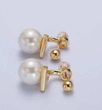 Load image into Gallery viewer, Gold pearl ear jacket